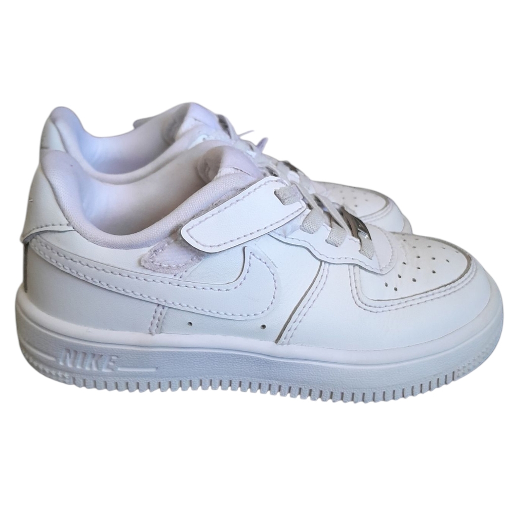 Nike Kids Air Force 1 White Sneakers